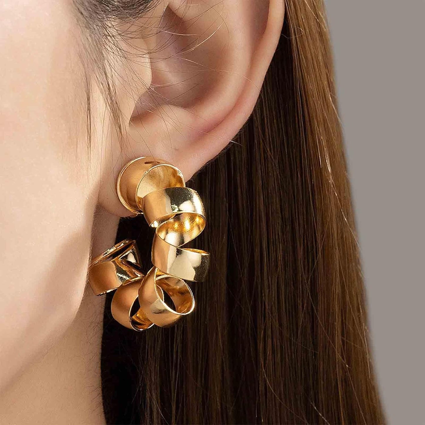 Vintage Exaggerated Irregular Circle Earrings Twist Hoop Earrings Twisted Rope Round Earrings Gold Circle Hoop Dangle Earrings Jewelry for Women