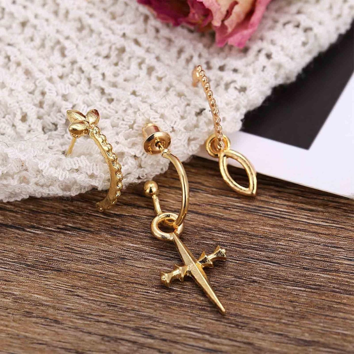 Boho Star Moon Chain Cuff Earrings Silver Star Long Drop Earrings Moon Ear Cuff Wrap Earrings Cartilage Helix Chain Earrings Jewelry for Women